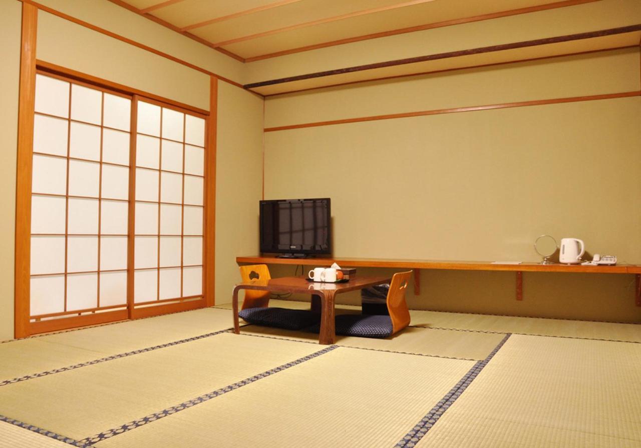 Fuji Hokin Kaikan Hotel Яманакако Екстериор снимка