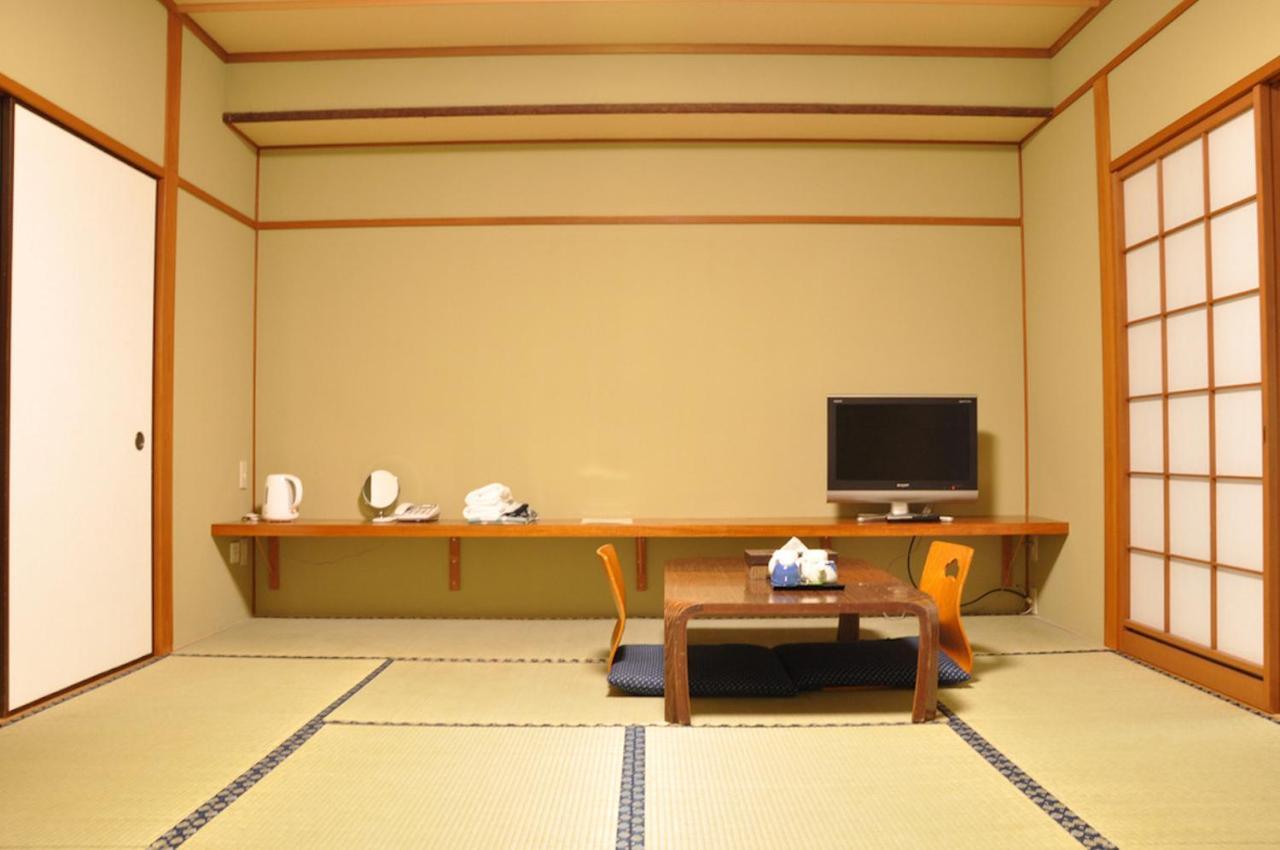 Fuji Hokin Kaikan Hotel Яманакако Екстериор снимка