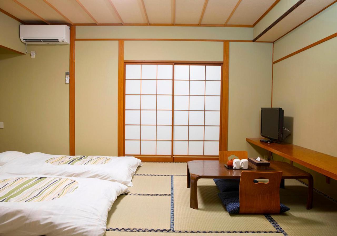 Fuji Hokin Kaikan Hotel Яманакако Екстериор снимка